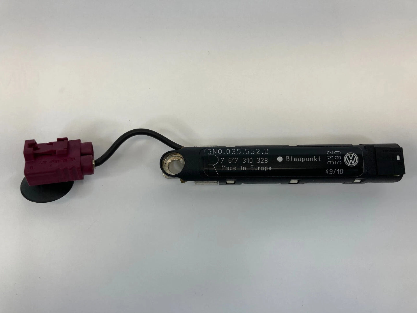 09-11 VW TIGUAN ANTENNA BOOSTER AMPLIFIER W/ SATELLITE RADIO 5N0-035-552-D OEM