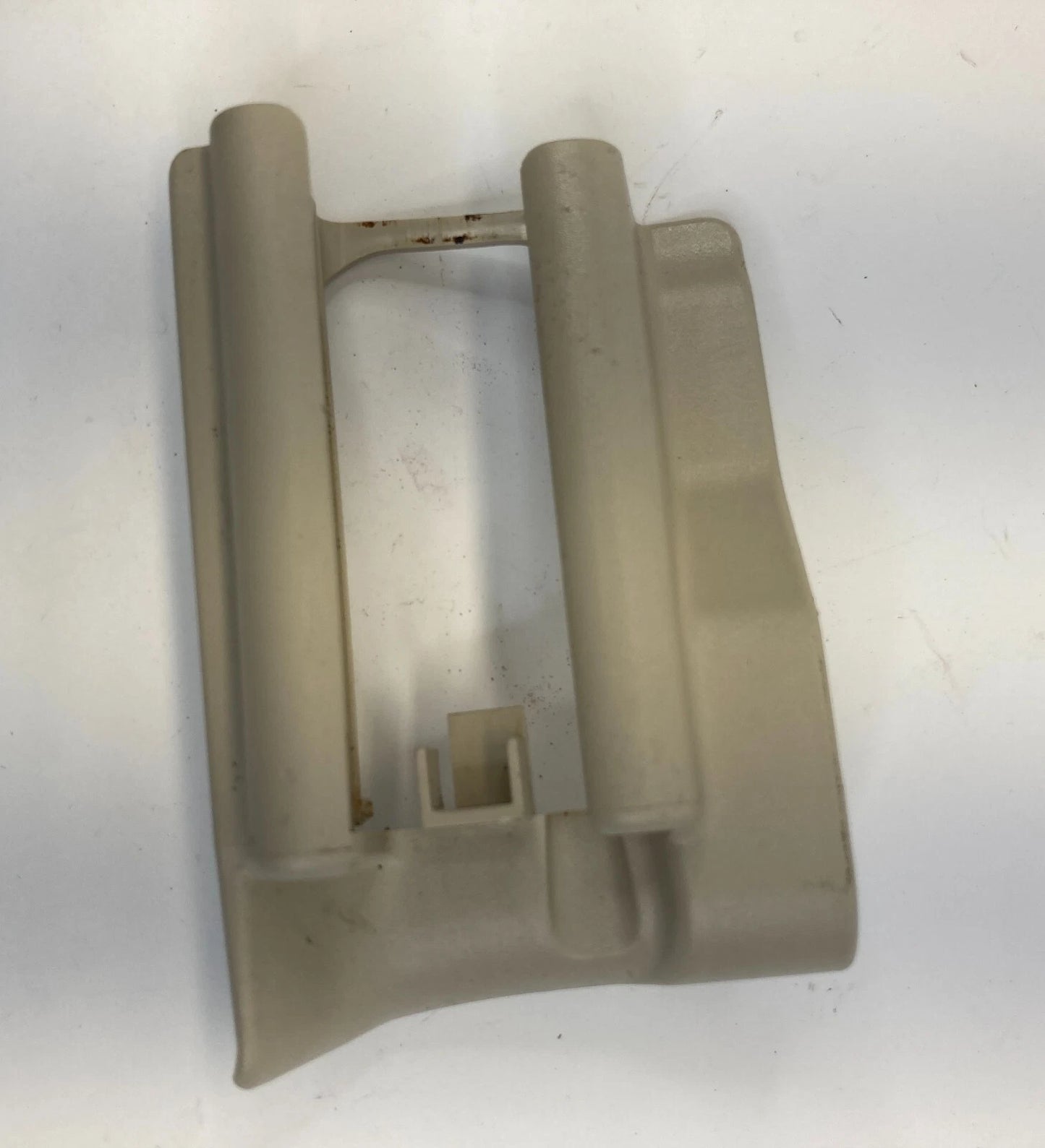 2003-2006 MERCEDES-BENZ E500 FRONT LEFT SEAT TRACK END COVER 2119190920 OEM