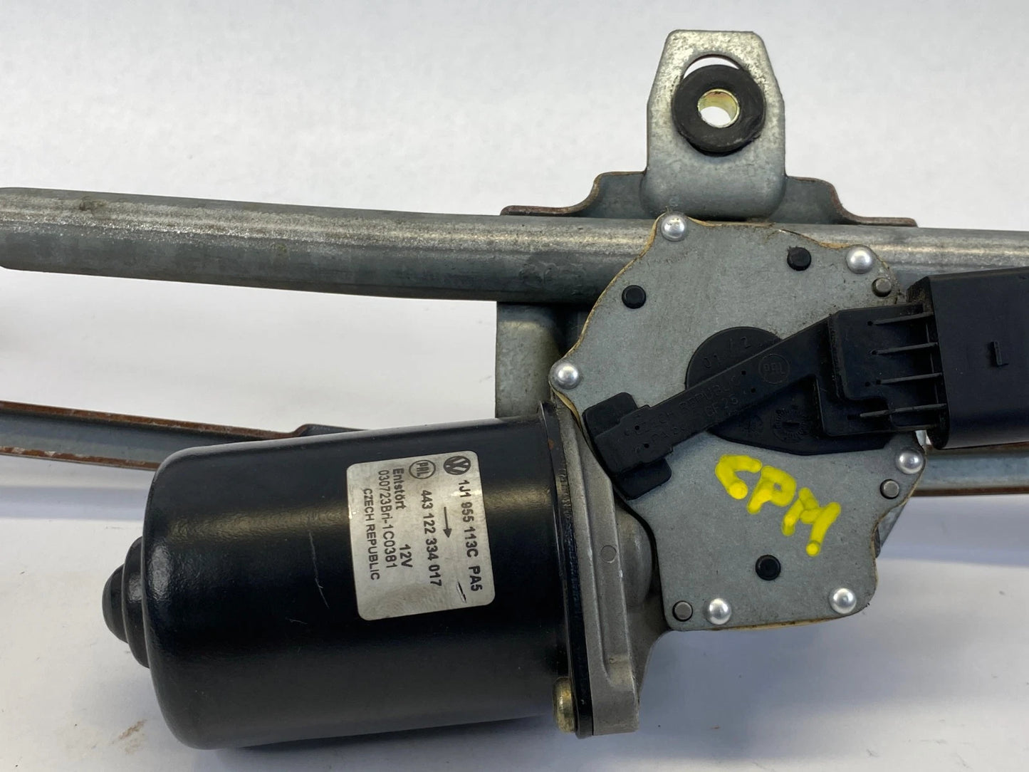 1999-2005 VOLKSWAGEN JETTA WINDSHIELD WIPER MOTOR FRONT OEM FACTORY 1J1-955-113C