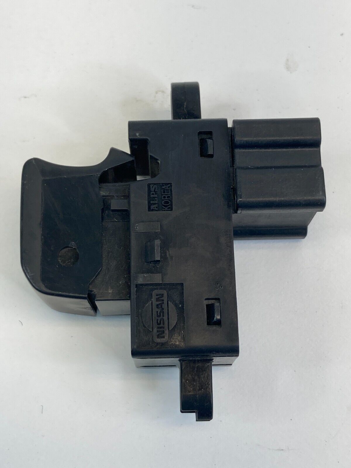 05-07 Nissan Pathfinder Rear Right Power Window Switch 25411-EA001 OEM