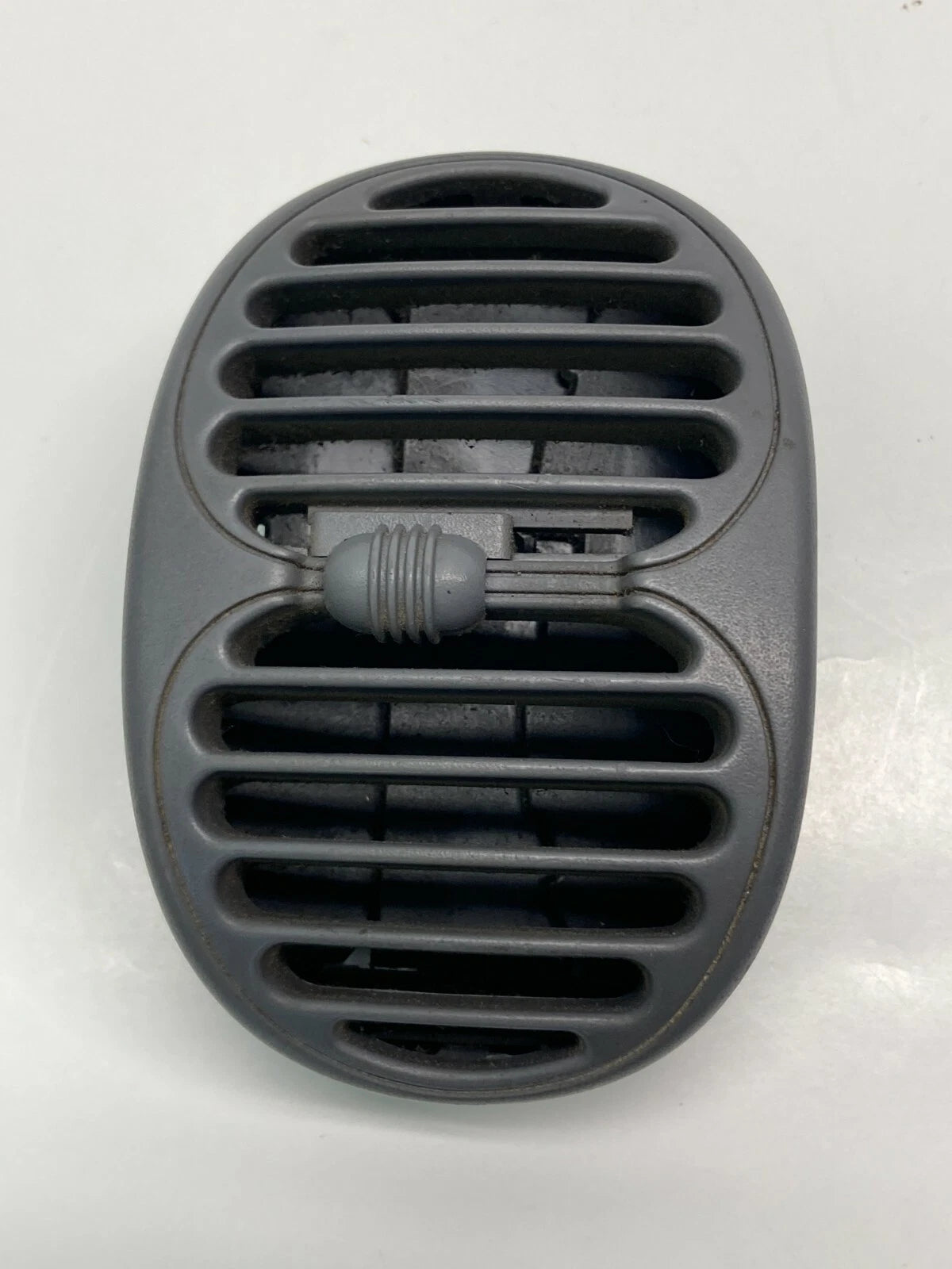 1996-2000 PLYMOUTH GRAND VOYAGER RIGHT PASSENGER SIDE DASH A/C AIR VENT GRILLE
