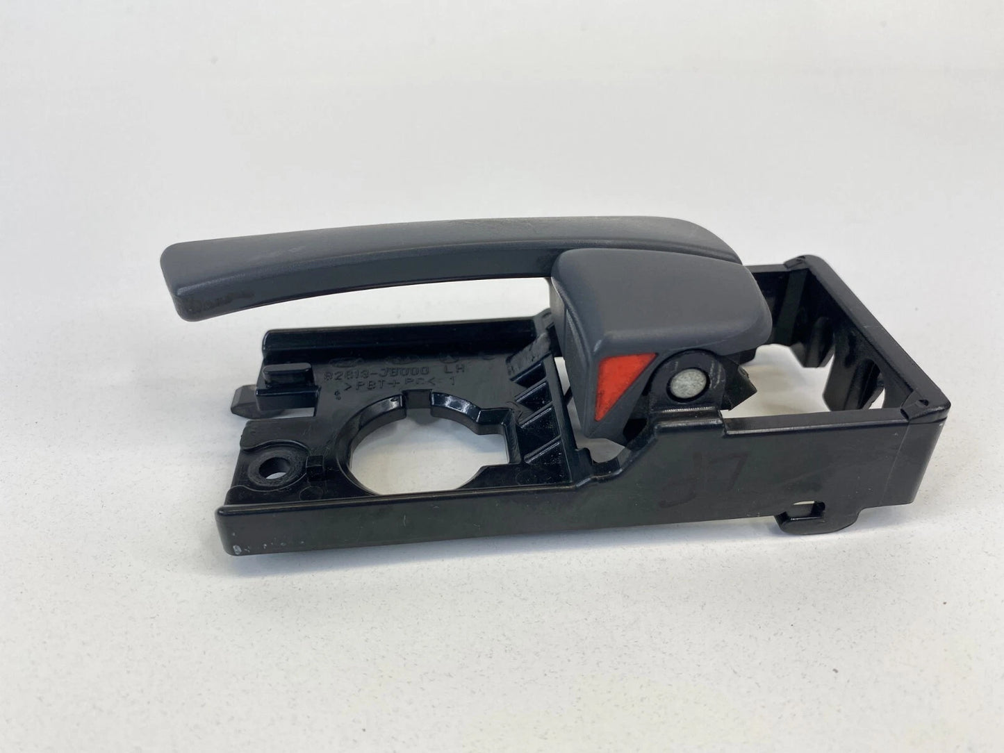 2006-2011 KIA RIO5 RIO FRONT LEFT DRIVER INTERIOR DOOR HANDLE OEM 82613-JB000
