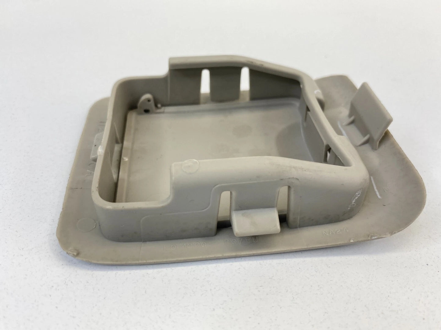 2007-2012 LINCOLN MKZ REAR SEAT CHILD ANCHOR PLATE HOOK COVER TRIM CAP BEZEL OEM