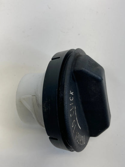 2005-2009 FORD MUSTANG FUEL TANK CAP GAS LID COVER WITH TETHER OEM