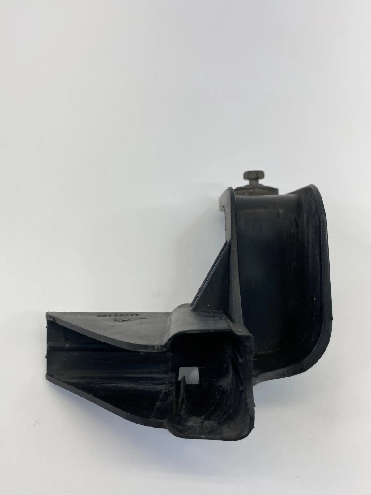2005-2015 TOYOTA TACOMA CREW CAB 4.0L V6 FRONT RADIATOR SUPPORT BRACKET OEM