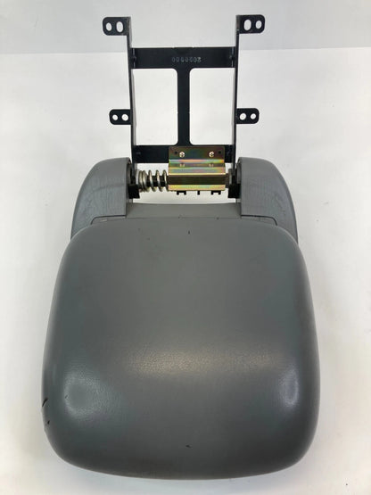 2003-2005 SUZUKI GRAND VITARA CENTER CONSOLE ARMREST ARM REST CUPHOLDER GRAY OEM