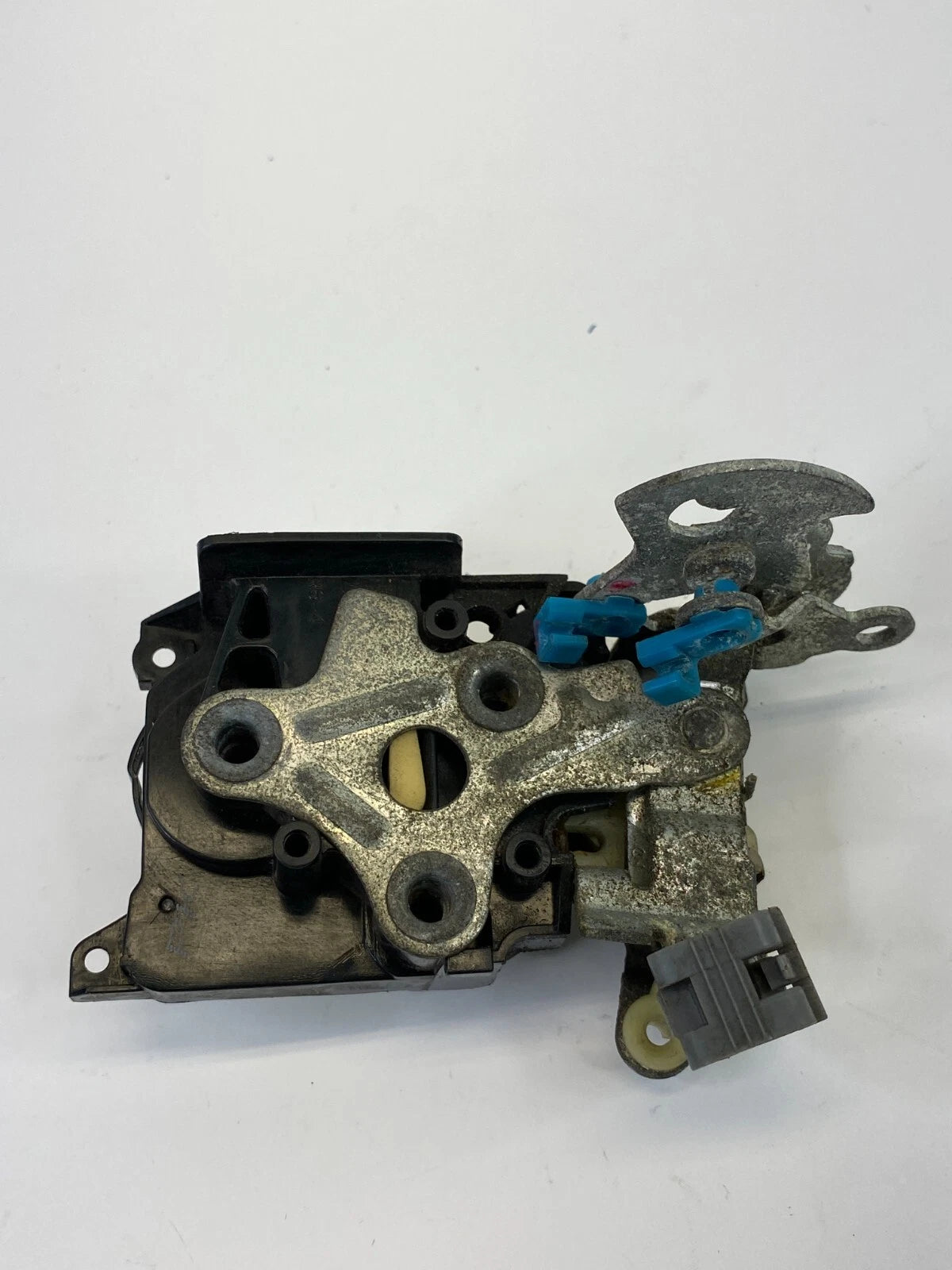 2004-2011 CHEVROLET AVEO SEDAN FRONT RIGHT DOOR LOCK LATCH RELEASE ACTUATOR OEM