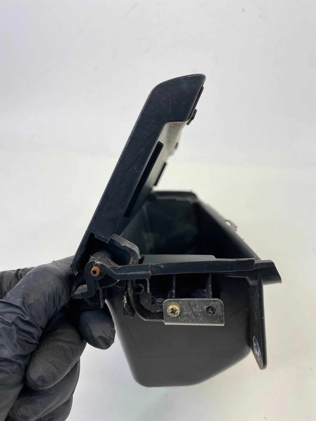 2007-2009 ACURA RDX FRONT LEFT DRIVER SIDE DOOR STORAGE TRAY POCKET ASSY OEM