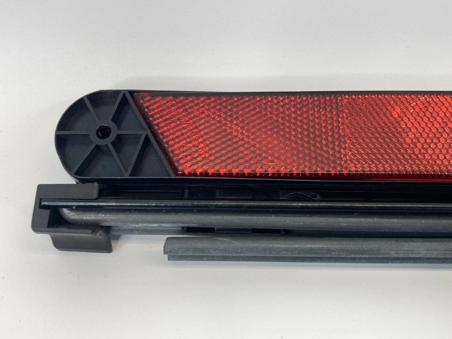 1999-2004 AUDI A6 QUATTRO EMERGENCY HAZARD WARNING TRIANGLE ASSY OEM