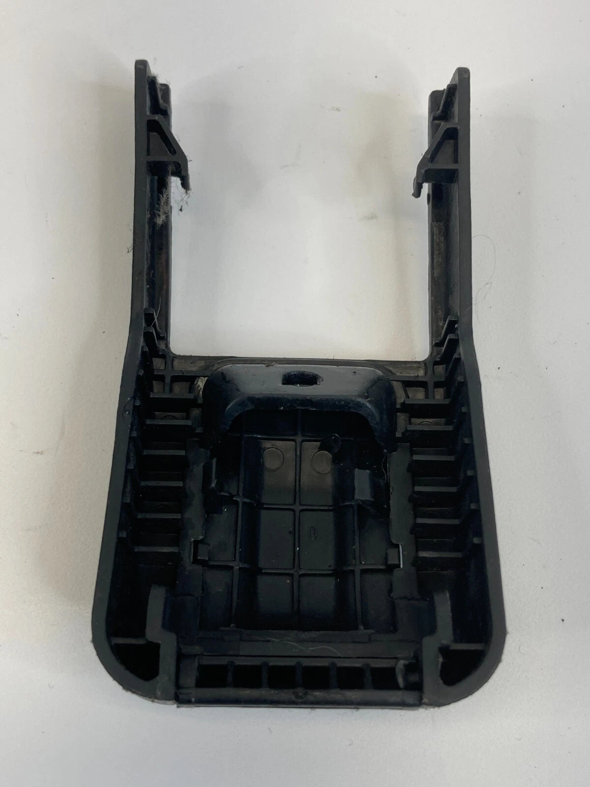 2011-2014 HYUNDAI SONATA SEAT TRACK RAIL COVER END TRIM CAP BEZEL ASSY OEM