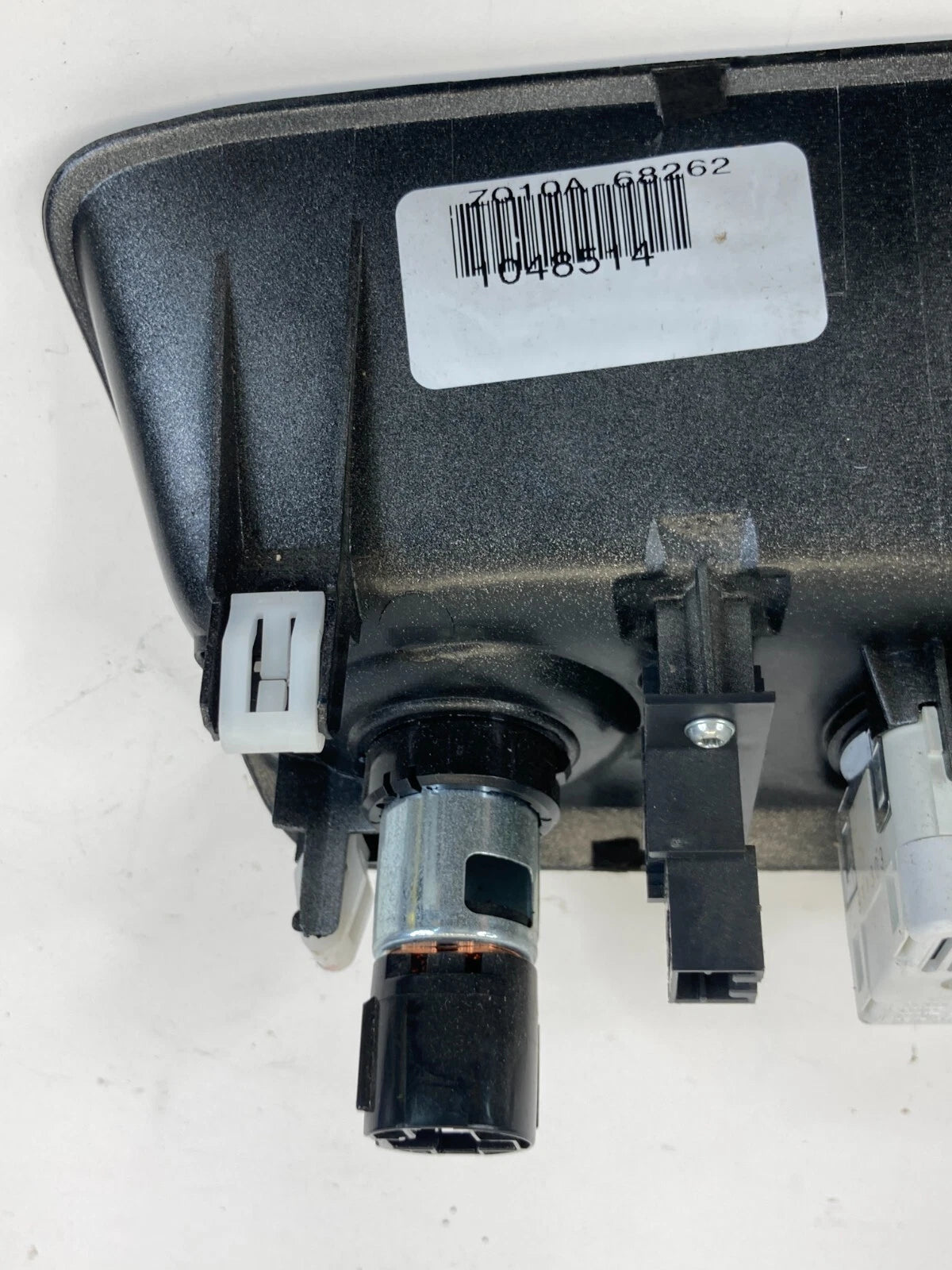 2008-2010 INFINITI QX56 DASH CENTER ANALOG CLOCK W/ POWER BEZEL 68262-ZQ10 OEM