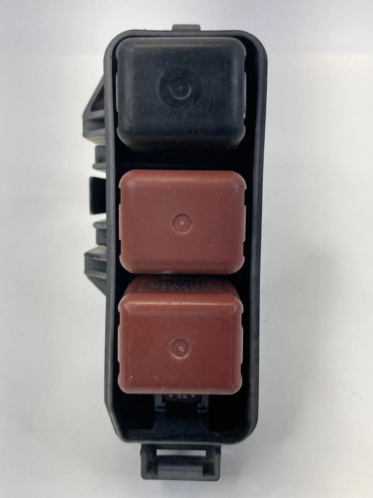 2001-2003 TOYOTA HIGHLANDER 3.0L AT UNDER HOOD SMALL FUSE BOX RELAY JUNCTION OEM