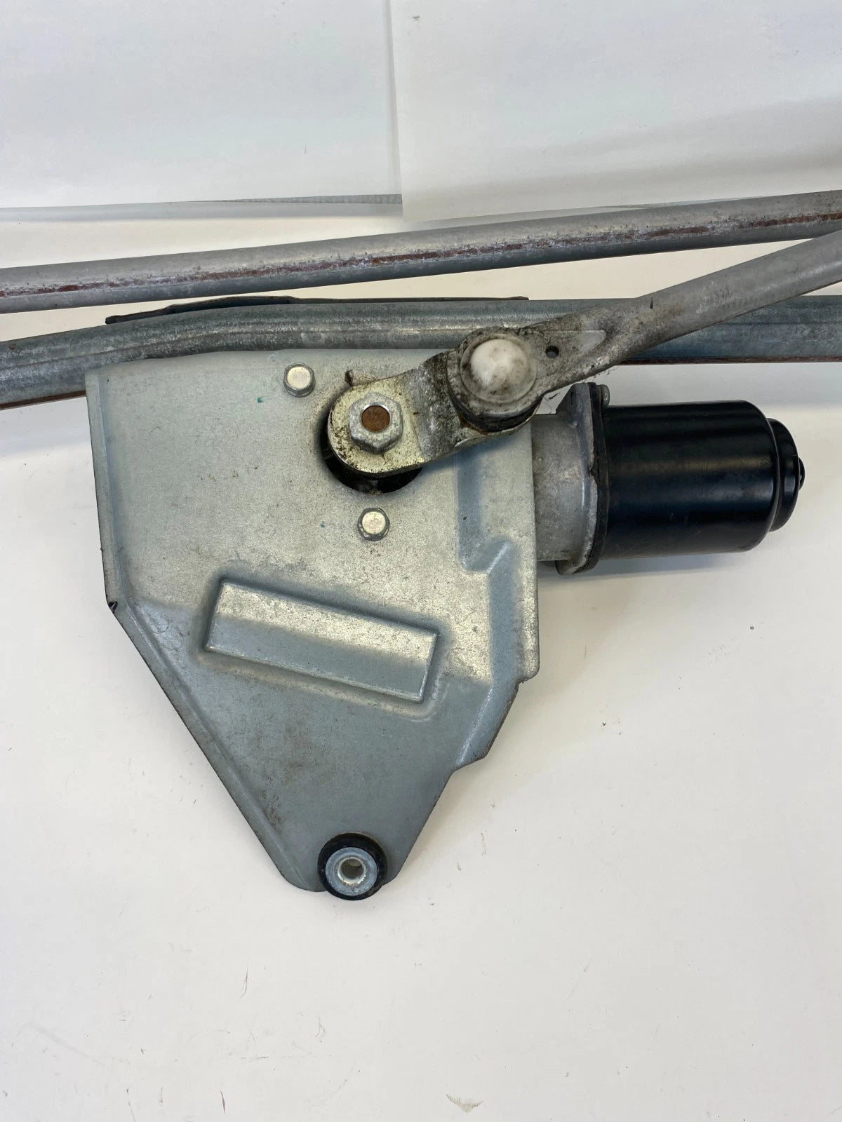 2003-2008 HONDA PILOT FRONT WINDSHIELD WIPER MOTOR ASSY W/ LINKAGE OEM