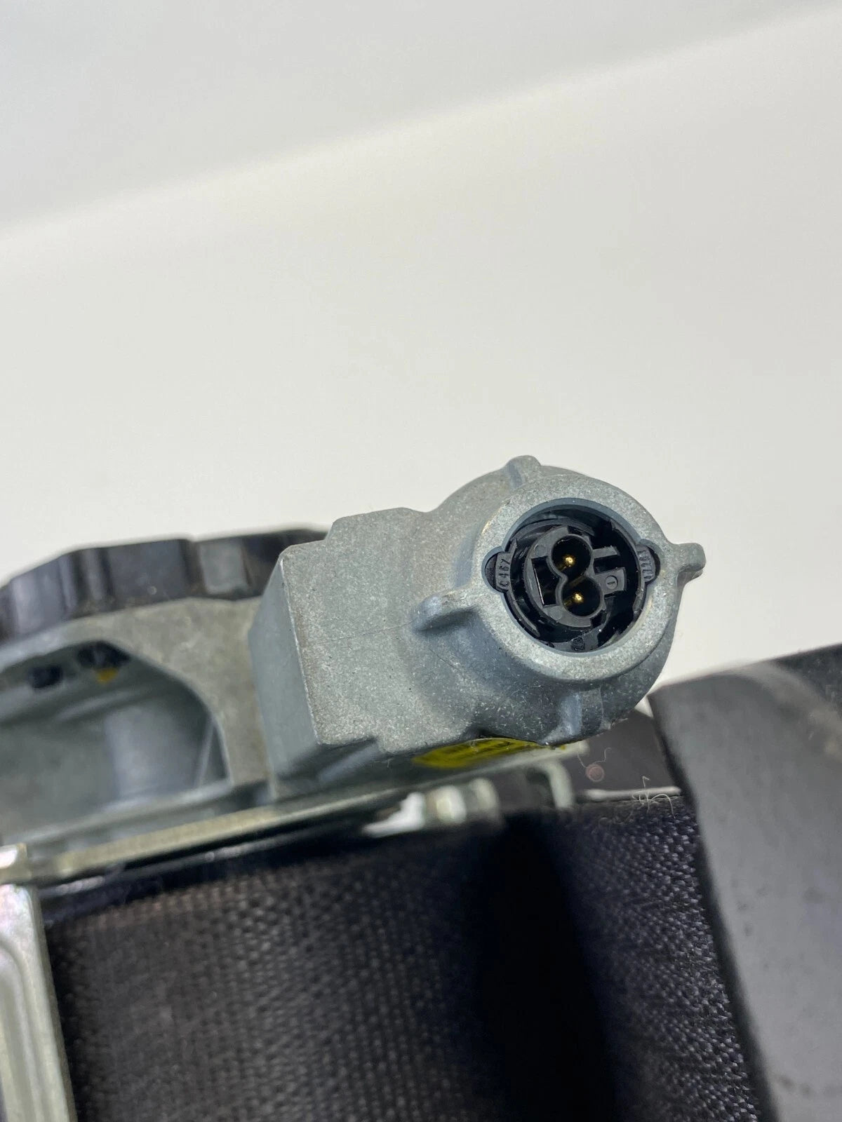 2016-2019 FORD EXPLORER FRONT RIGHT SIDE PASSENGER SEAT BELT DB53-78612D34-AF