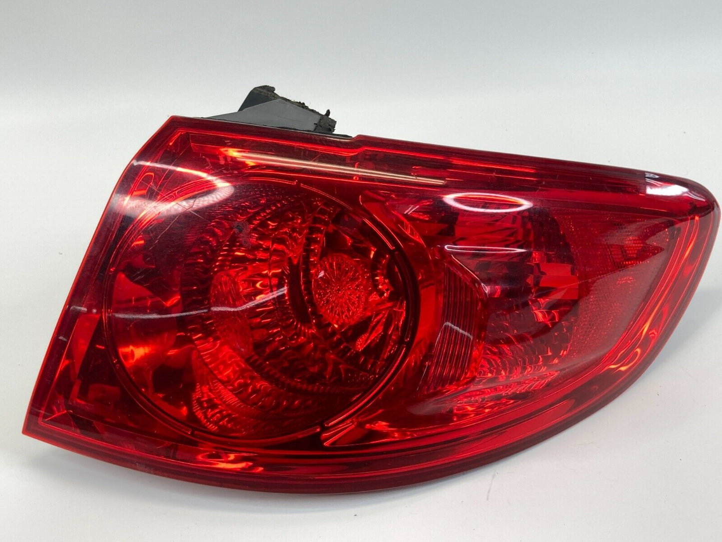 2007 2008 2009 Hyundai Santa Fe Right Passenger Side Outer Tail Light Taillight