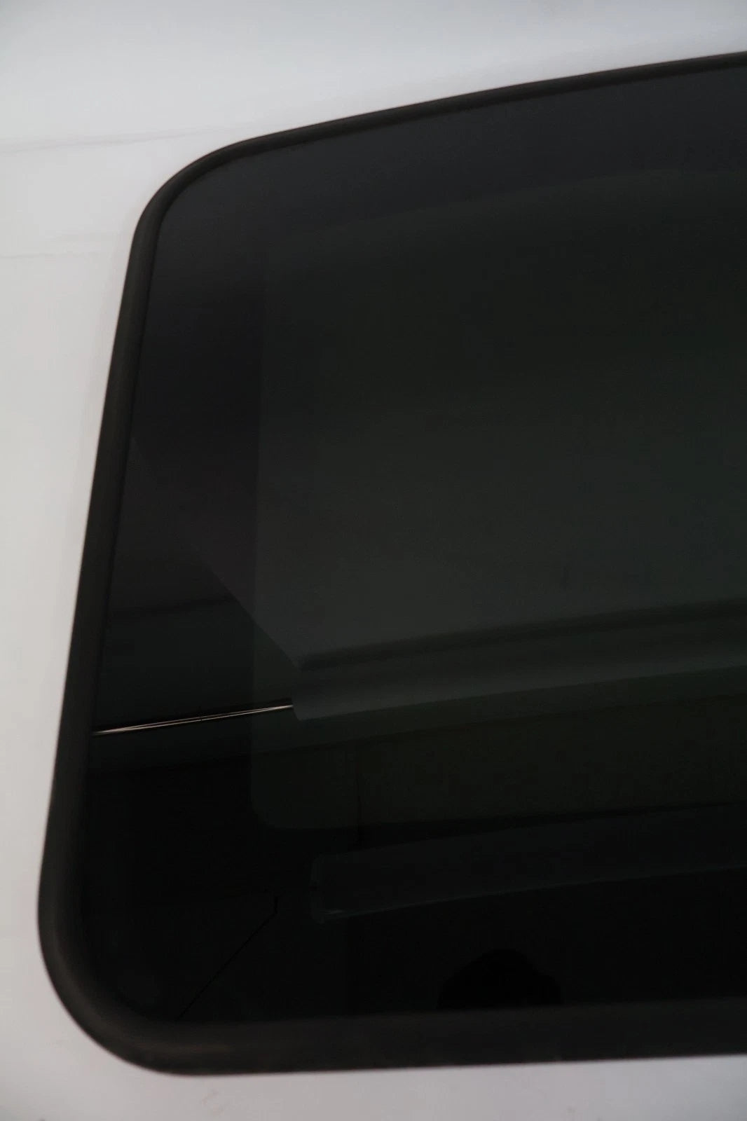 2011-2020 TOYOTA SIENNA FRONT UPPER SUNROOF SUN ROOF WINDOW GLASS PANEL OEM