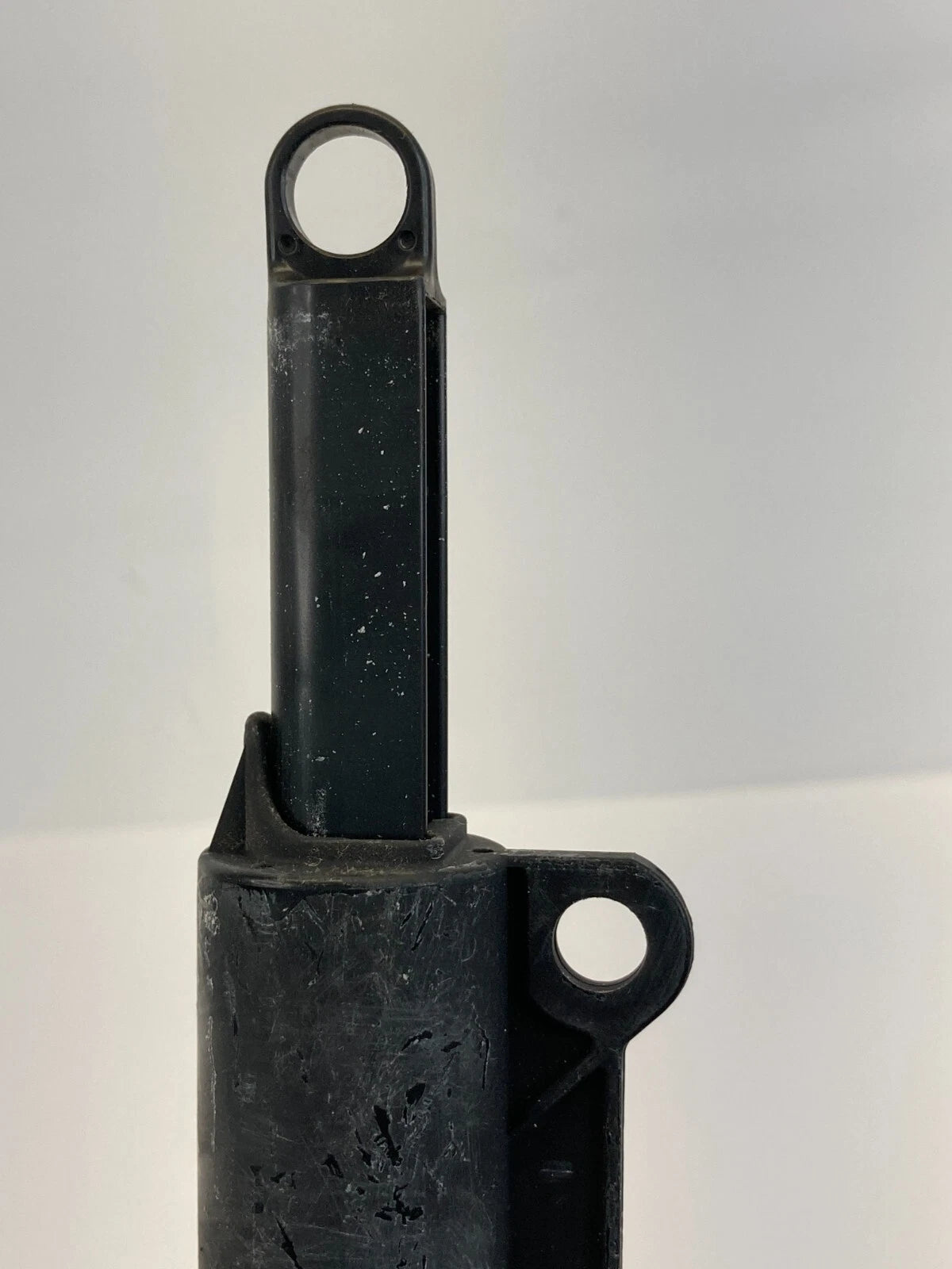 2011-2014 HYUNDAI SONATA GLOVE BOX DOOR STOPPER AIR DAMPER SUPPORT OEM