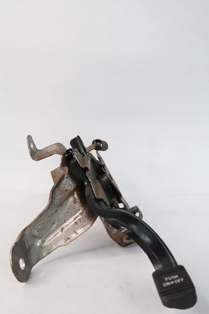 2011-2020 TOYOTA SIENNA FOOT EMERGENCY PARKING BRAKE RELEASE PEDAL ASSEMBLY OEM