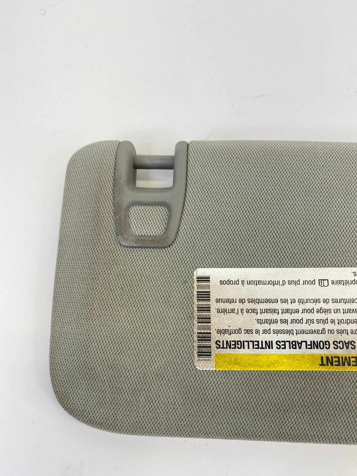 2013-2015 CHEVROLET CHEVY MALIBU LEFT DRIVER SUNVISOR SUN VISOR W ILLUMINATION