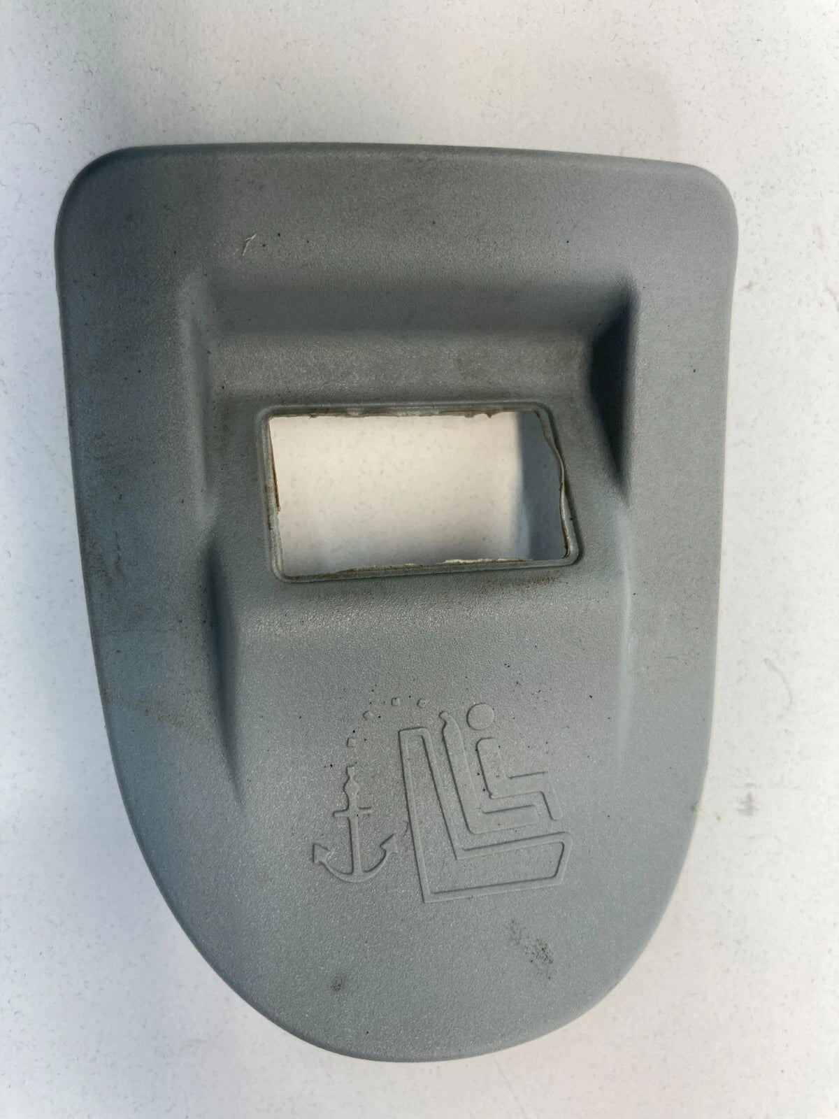 00-06 MERCEDES-BENZ S500 LEFT CHILD SEAT SAFETY ANCHOR HOOK COVER A2206940233