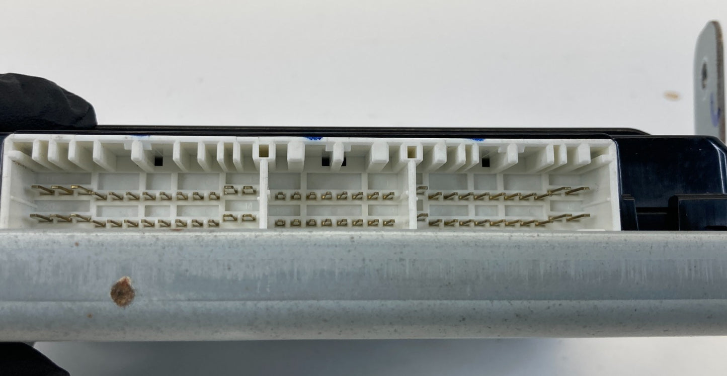 2013 2014 Hyundai Santa Fe 3.3L Smart Key Computer Control Module 95480-B8000