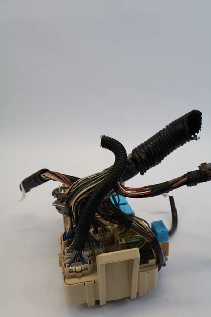 2005 2006 TOYOTA TUNDRA 4.7L CREW CAB INTERIOR DASH CABIN FUSE BOX RELAY OEM