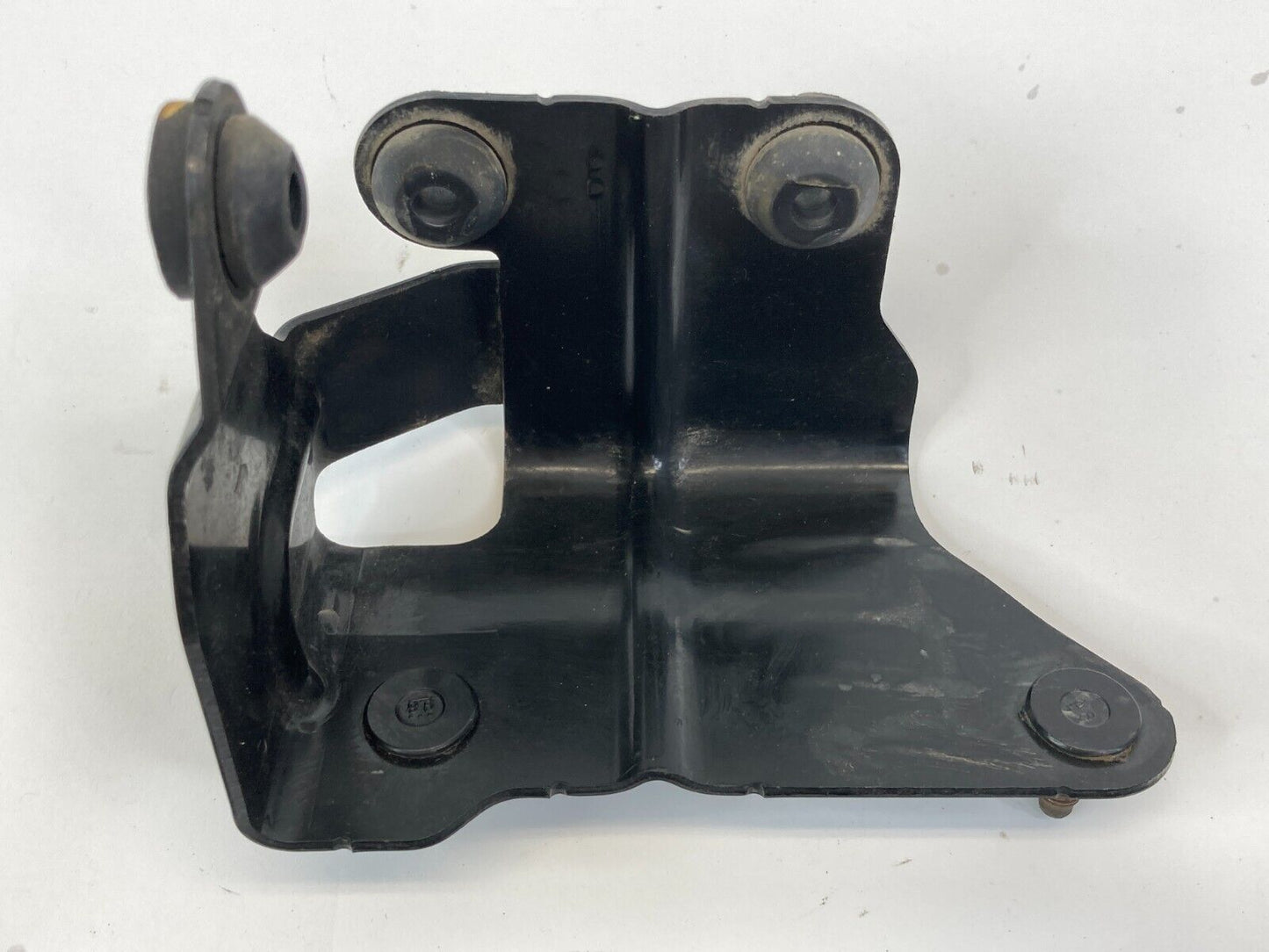 2016-2019 Ford Police Interceptor Utility ABS Lock Brake Pump Bracket FB532C304A