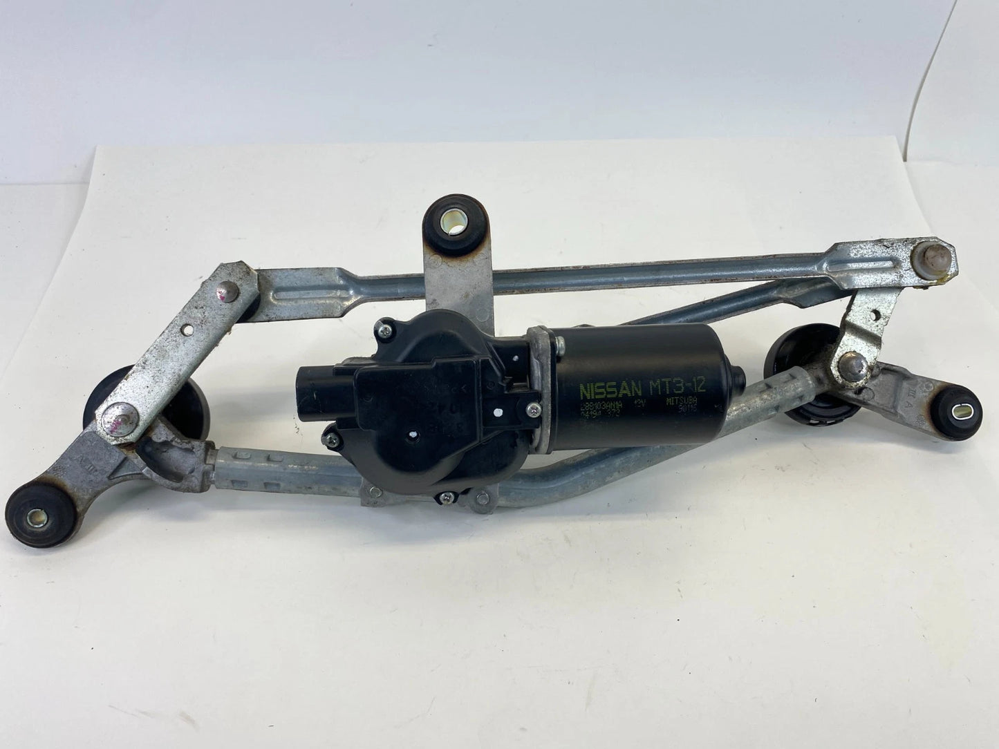 2012-2019 Nissan Versa Windshield Wiper Arm Linkage w/ Motor 28810-3AN1A OEM