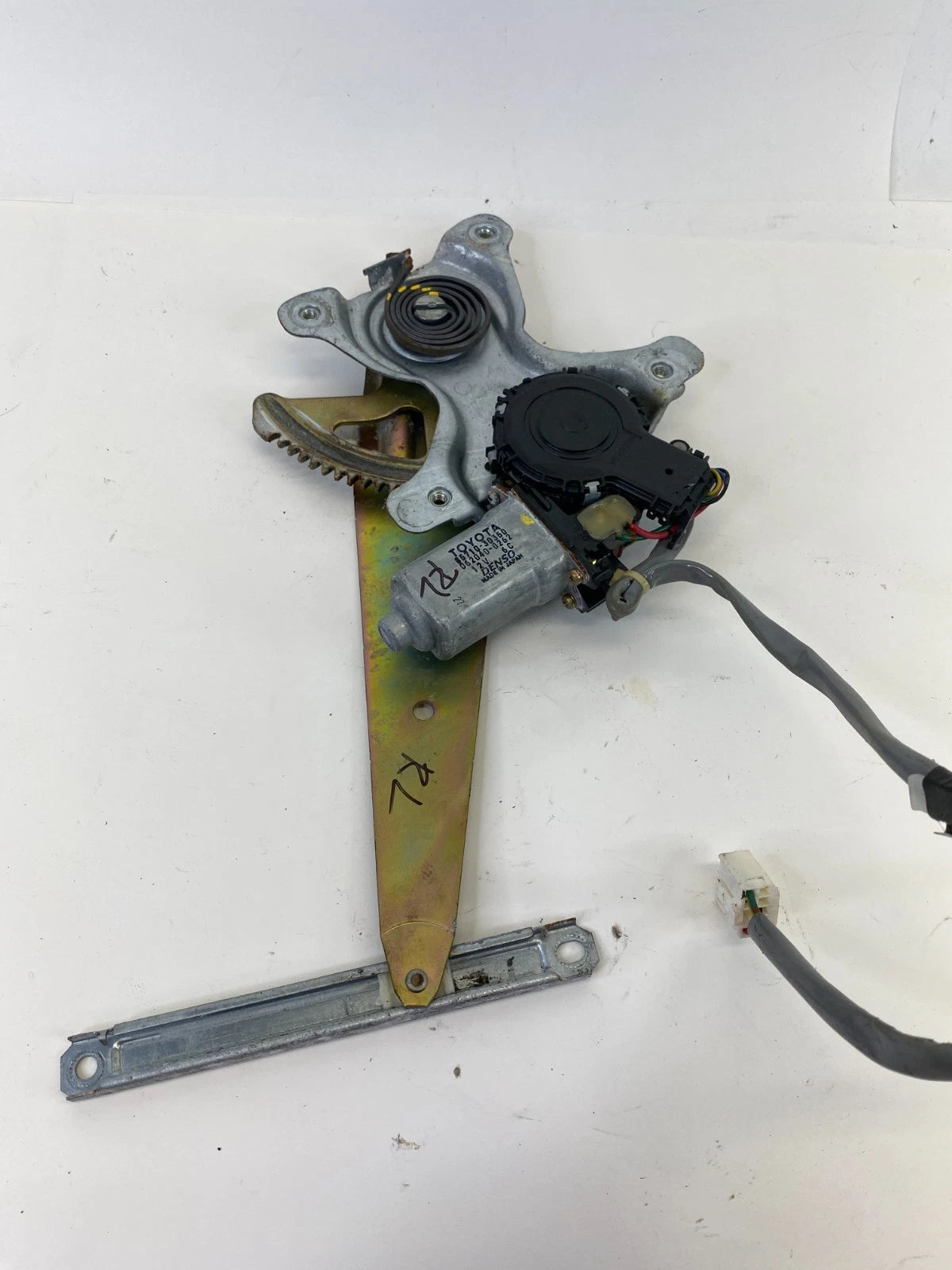 1998-2005 LEXUS GS300 REAR LEFT SIDE DOOR WINDOW MOTOR REGULATOR 85710-30350