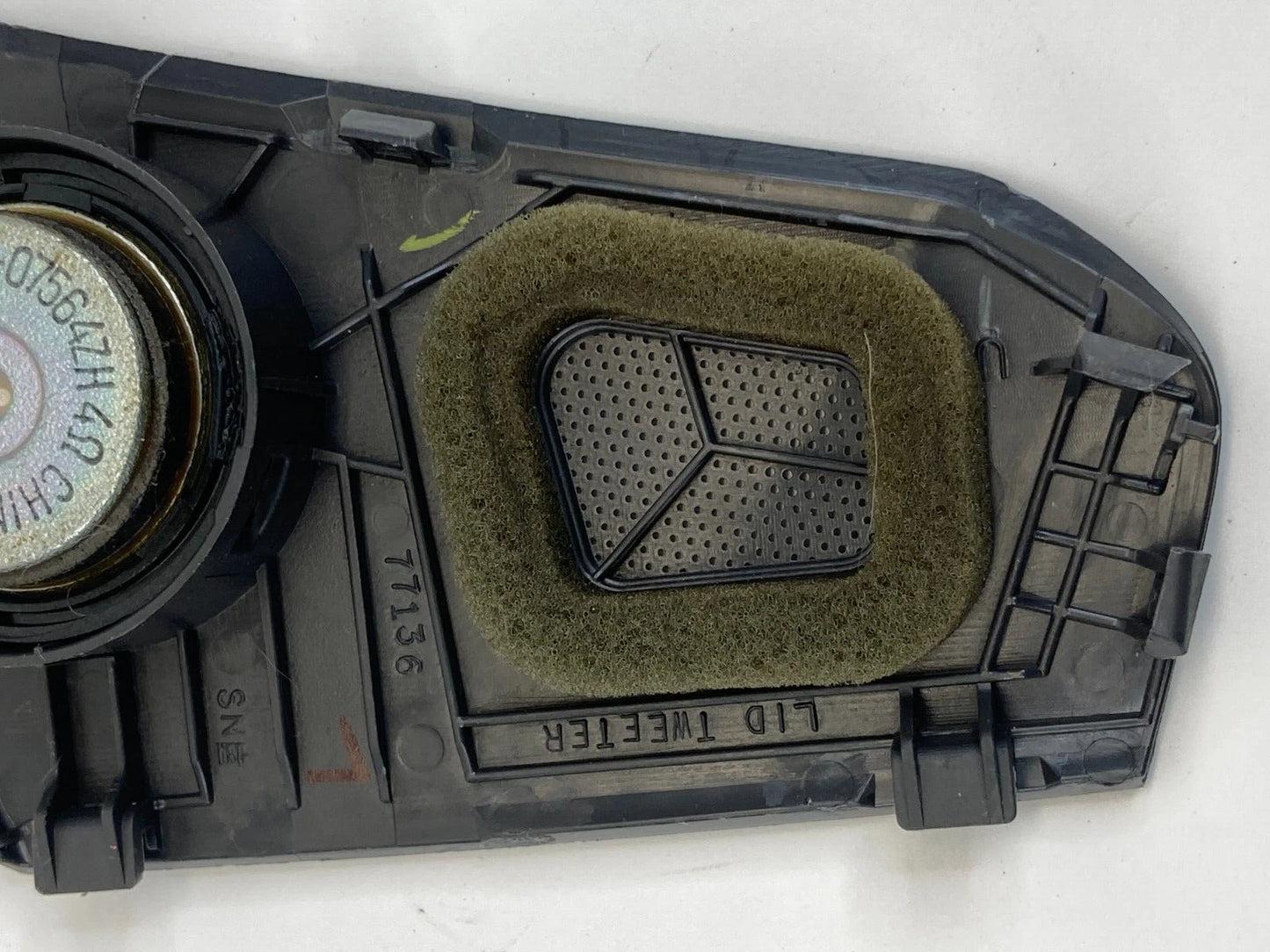 2007-2011 HONDA CIVIC LEFT DRIVER SIDE DASH SPEAKER GRILLE COVER W/ TWEETER OEM