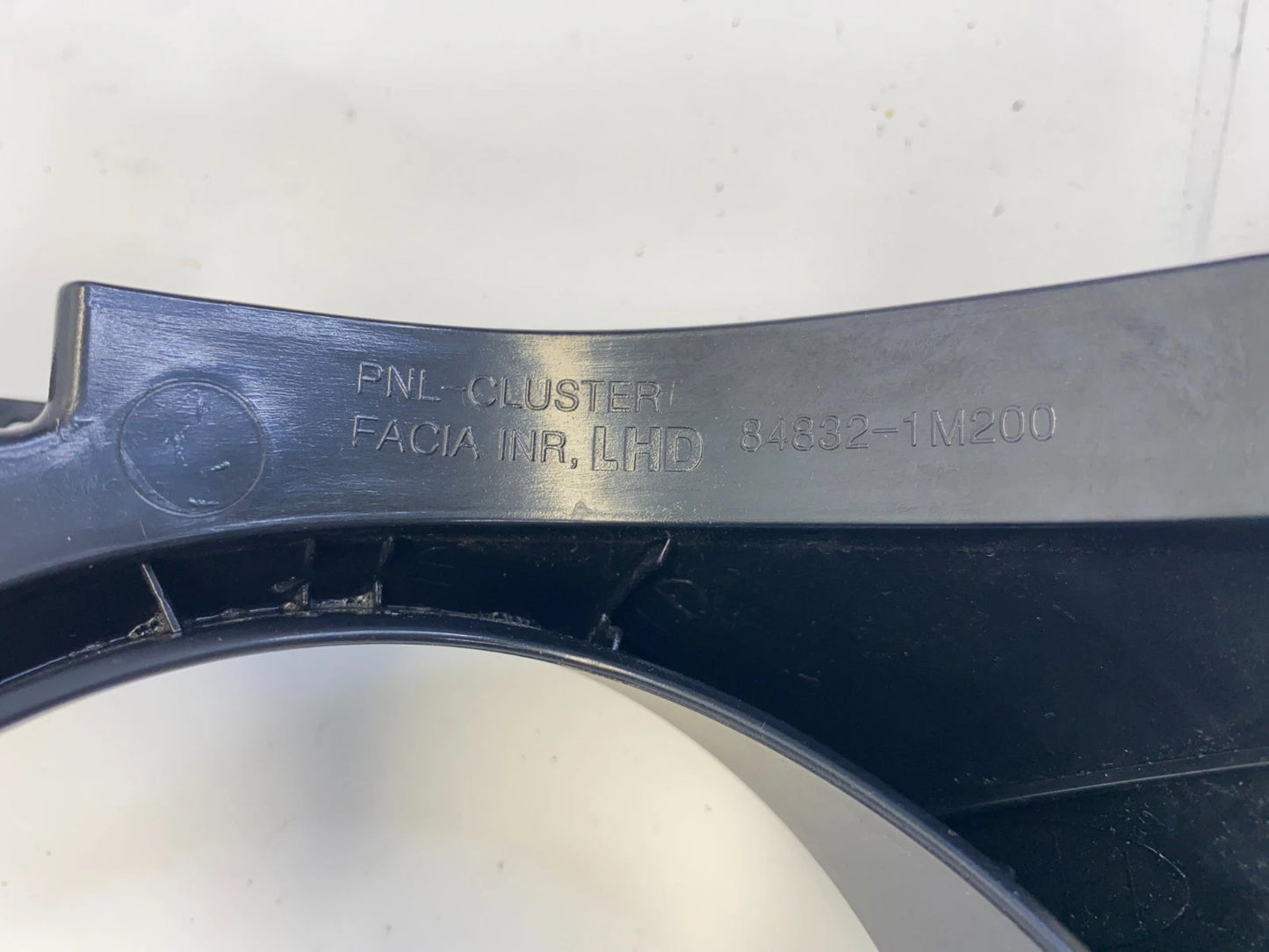 2010 KIA FORTE SPEEDOMETER GAUGE INSTRUMENT CLUSTER BEZEL TRIM OEM 84832-1M200