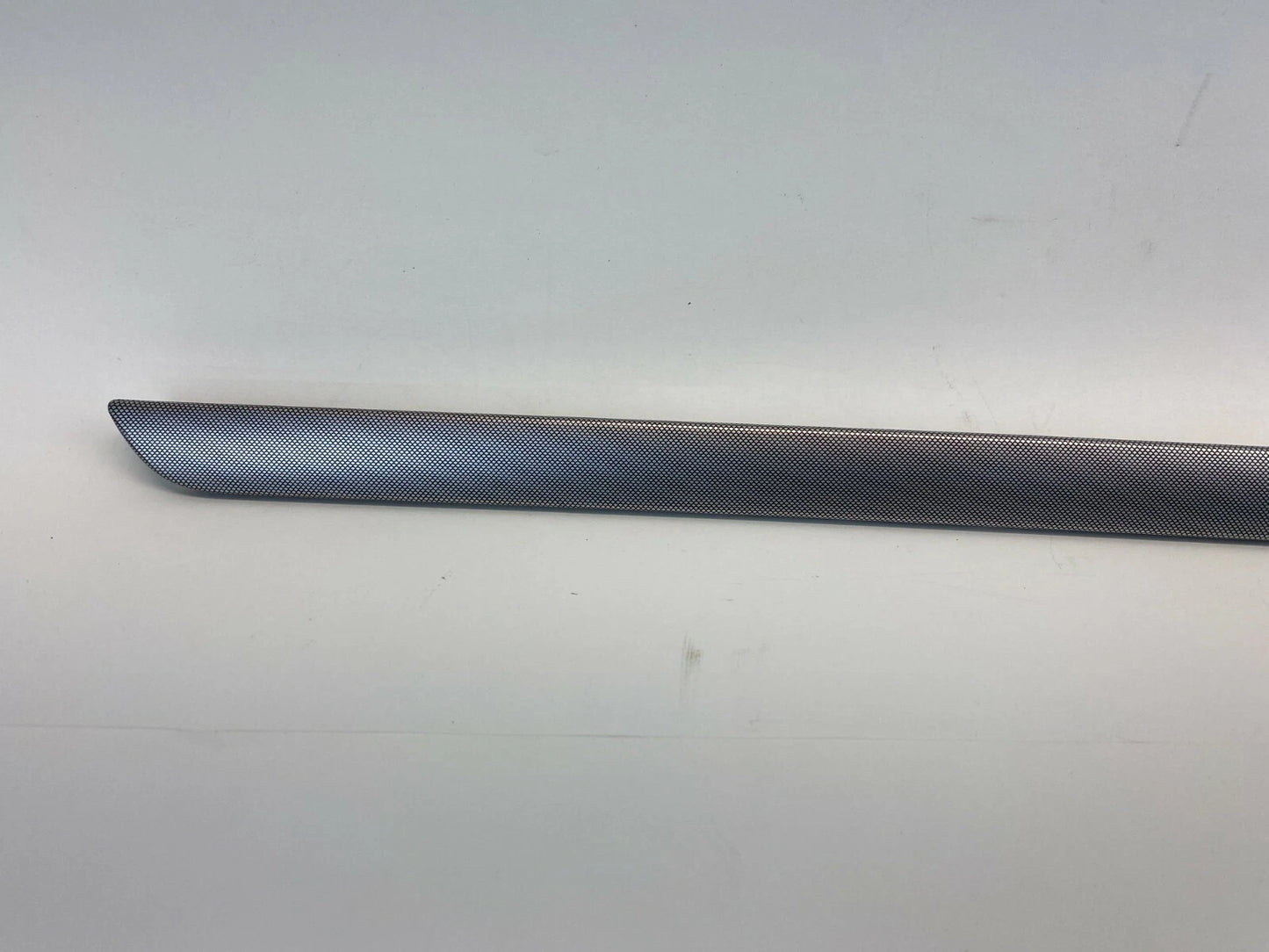 2005-2010 VW VOLKSWAGEN JETTA FRONT RIGHT DOOR PANEL TRIM MOLDING 1K4867440 OEM