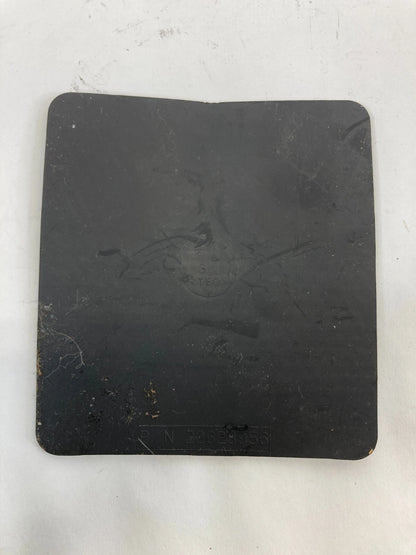 01 02 03 04 05 PONTIAC GRAND AM FLOOR CENTER CONSOLE RUBBER MAT INSERT 22628956