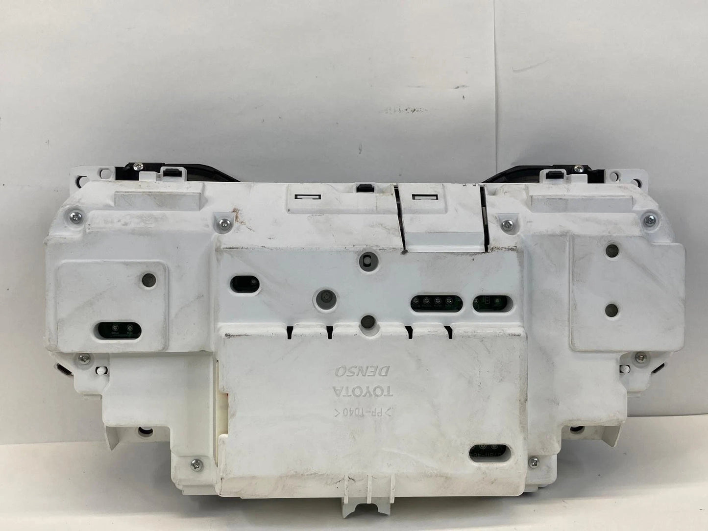 2008 LEXUS GS350 BASE DASH CLUSTER SPEEDOMETER INSTRUMENT GAUGES 250.544 MILES