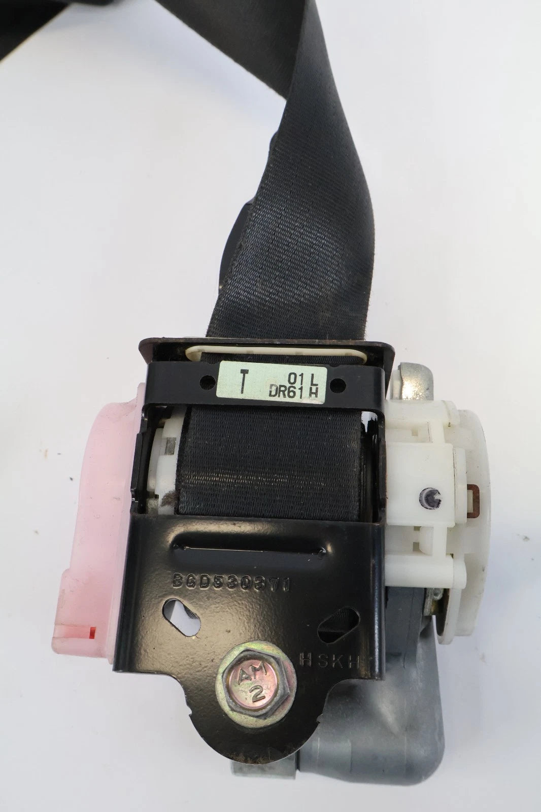2011-2014 MAZDA 2 FRONT LEFT DRIVER SIDE SEAT BELT RETRACTOR BLACK OEM