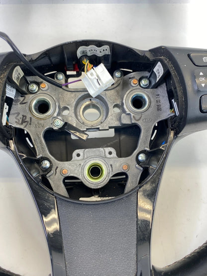 2015-2017 KIA SEDONA STEERING WHEEL W/ AUDIO & CRUISE CONTROL SWITCHES