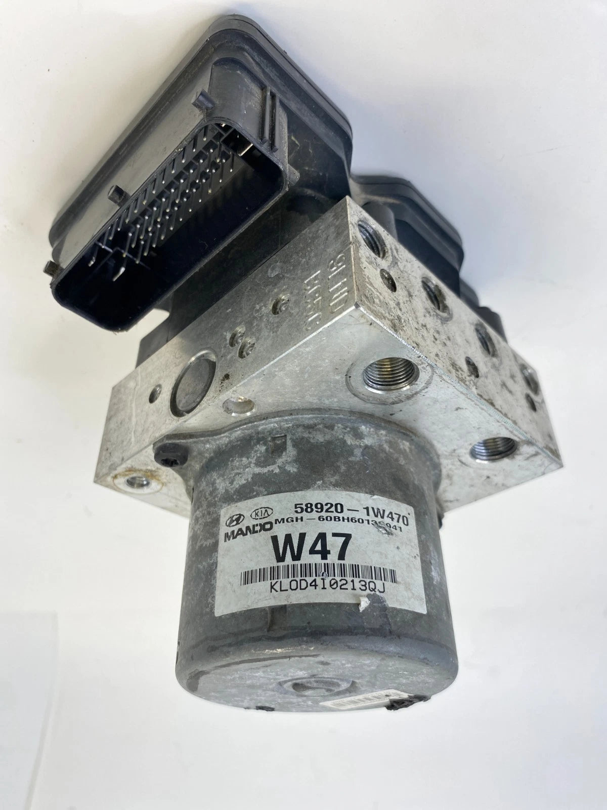 15-17 KIA RIO ABS ANTI-LOCK BRAKE PUMP CONTROL MODULE UNIT 58920-1W470 OEM