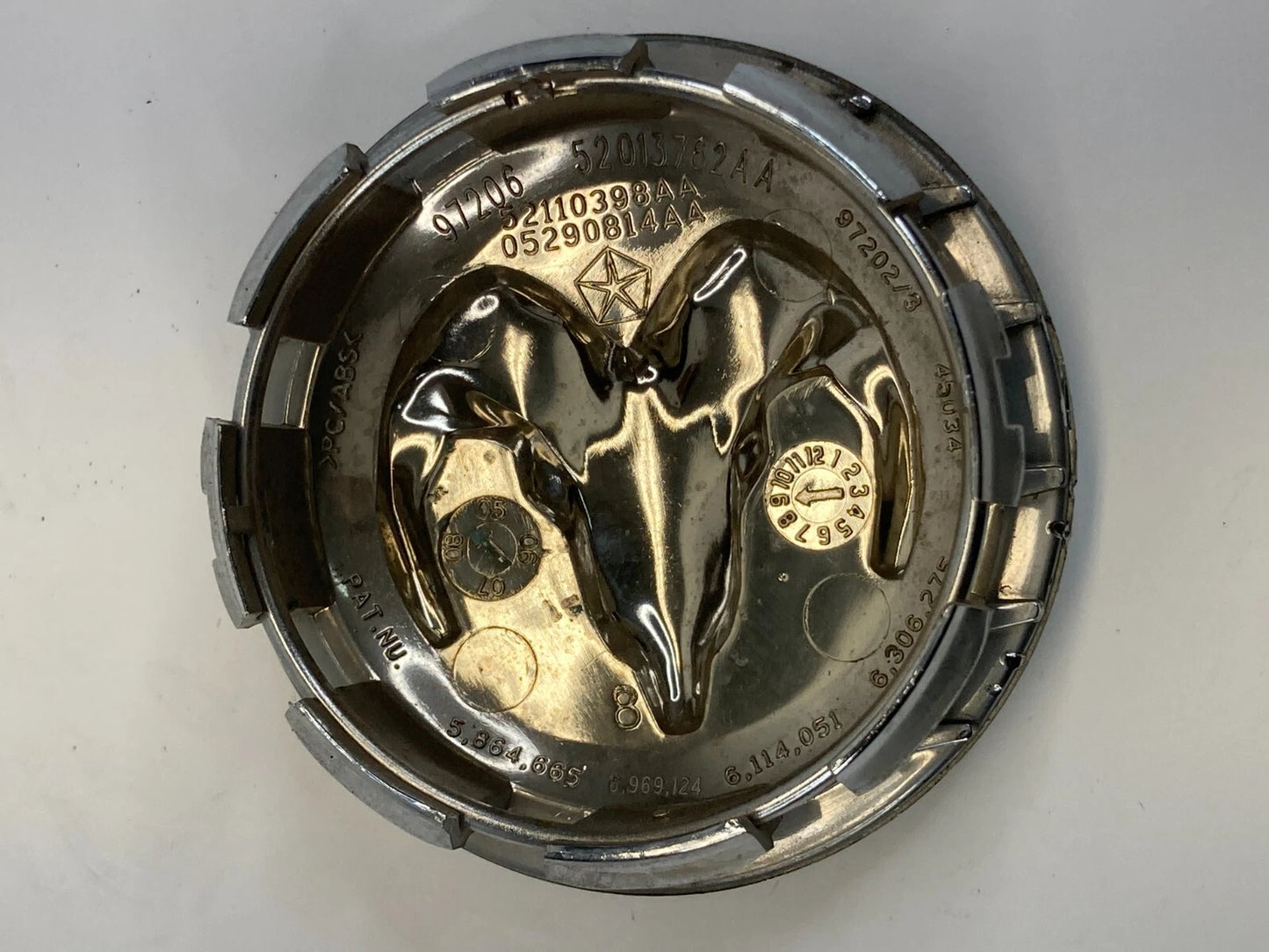 2007-2012 DODGE CALIBER WHEEL RIM HUBCAP CENTER CAP HUB CAP OEM