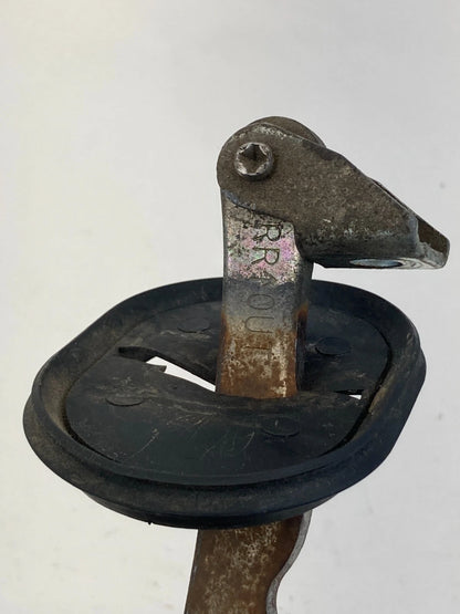 2005-2009 CHEVROLET TRAILBLAZER REAR RIGHT DOOR CHECK STRAP STOPPER HINGE