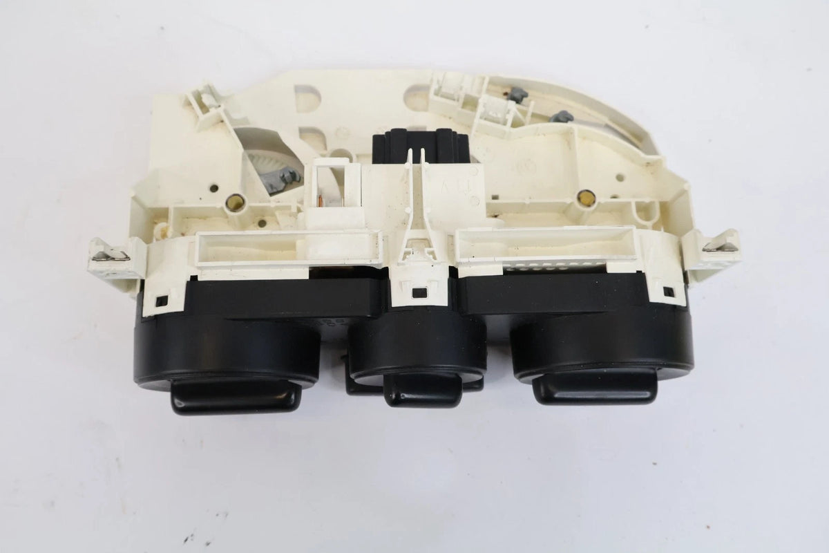 1998-2010 VOLKSWAGEN BEETLE AC HEATER TEMPERATURE CLIMATE CONTROL UNIT OEM