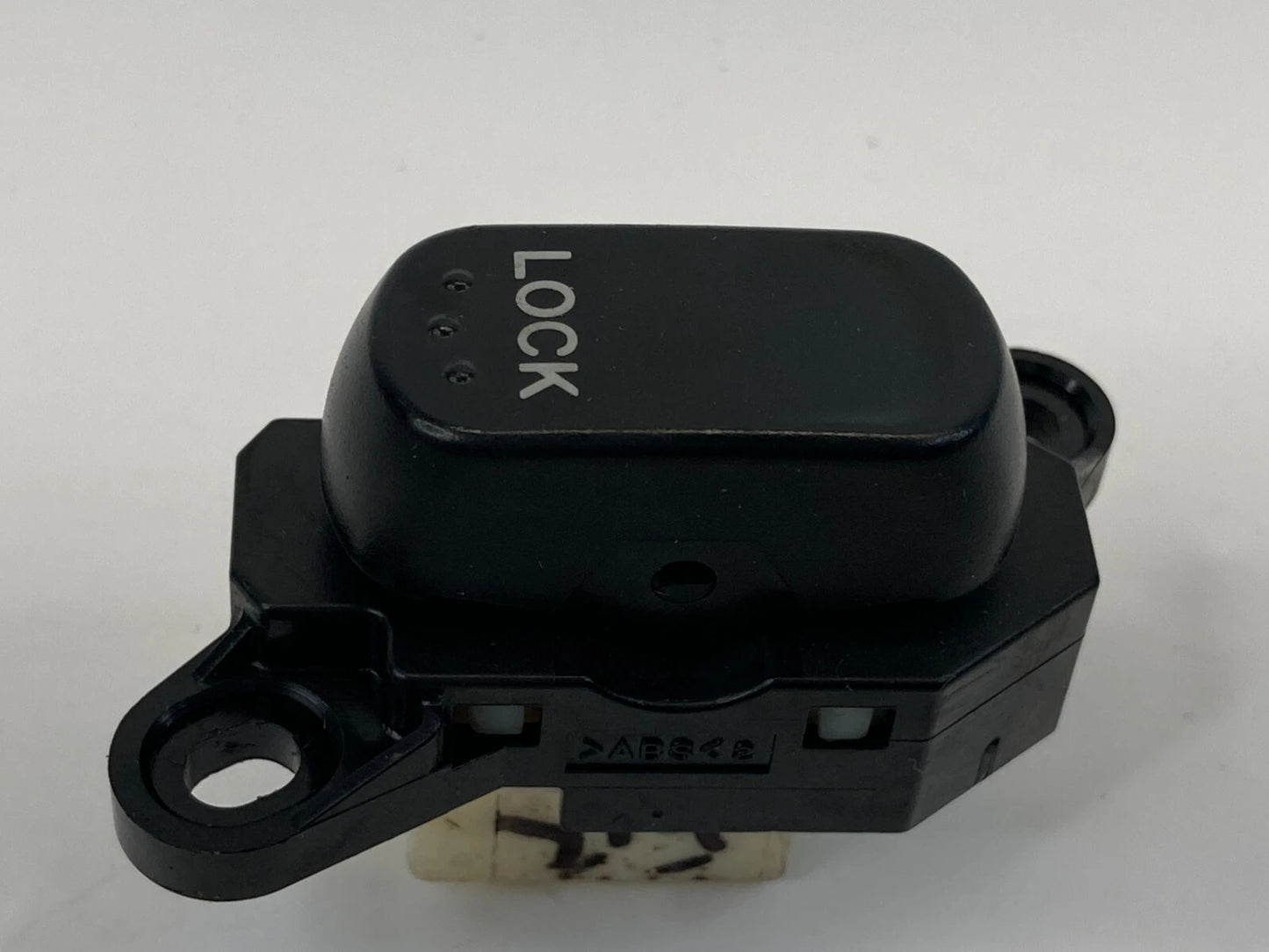 2006-2015 MAZDA5 MAZDA 5 FRONT RIGHT PASSENGER DOOR LOCK BUTTON SWITCH OEM