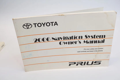 2006 TOYOTA PRIUS OWNERS MANUAL NAVIGATION SYSTEM MAINTENANCE GUIDE SET W/ CASE