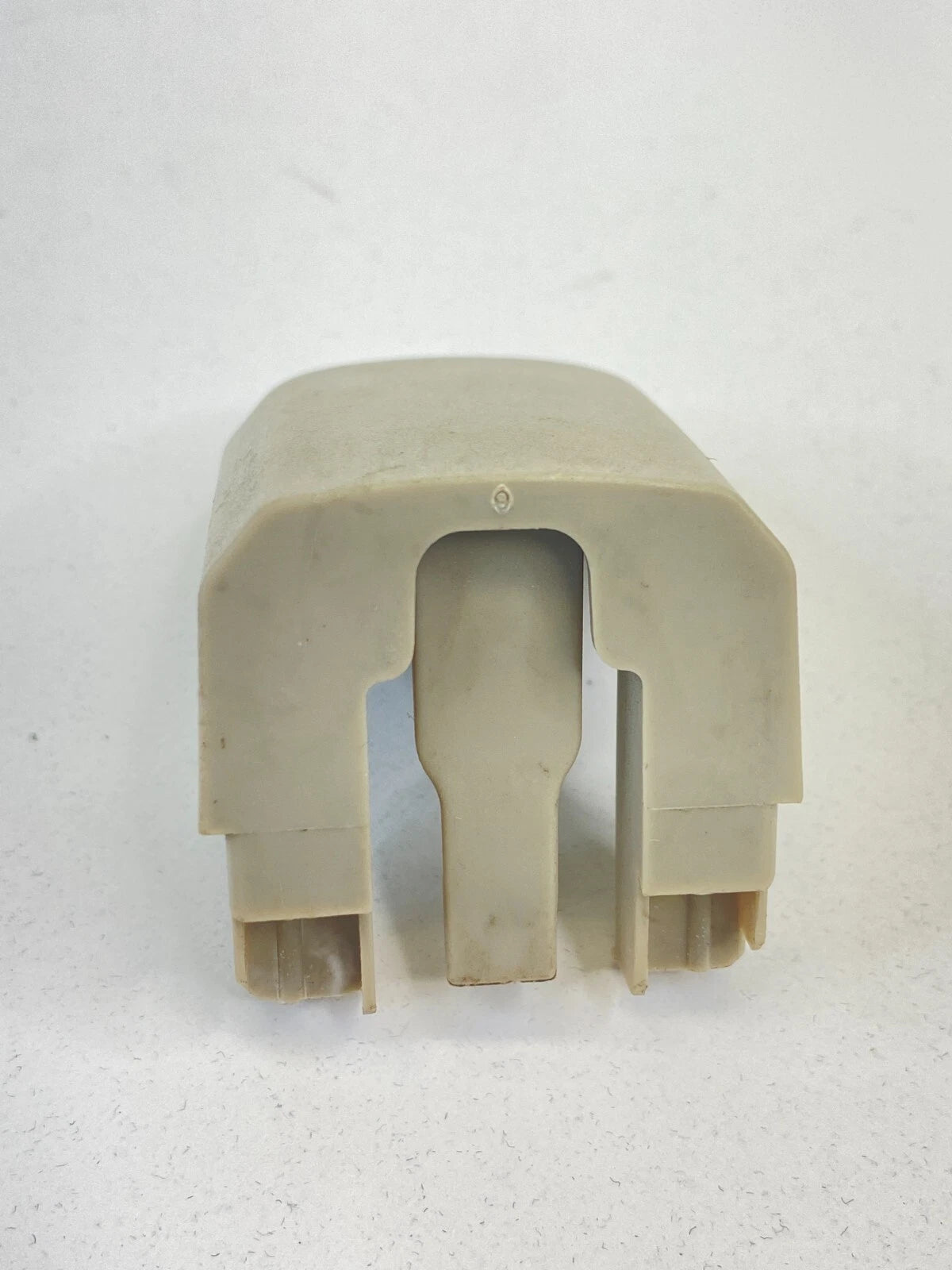 2006-2012 FORD FUSION UPPER SEAT BELT RETRACTOR BOLT COVER BEZEL 2028623 OEMM