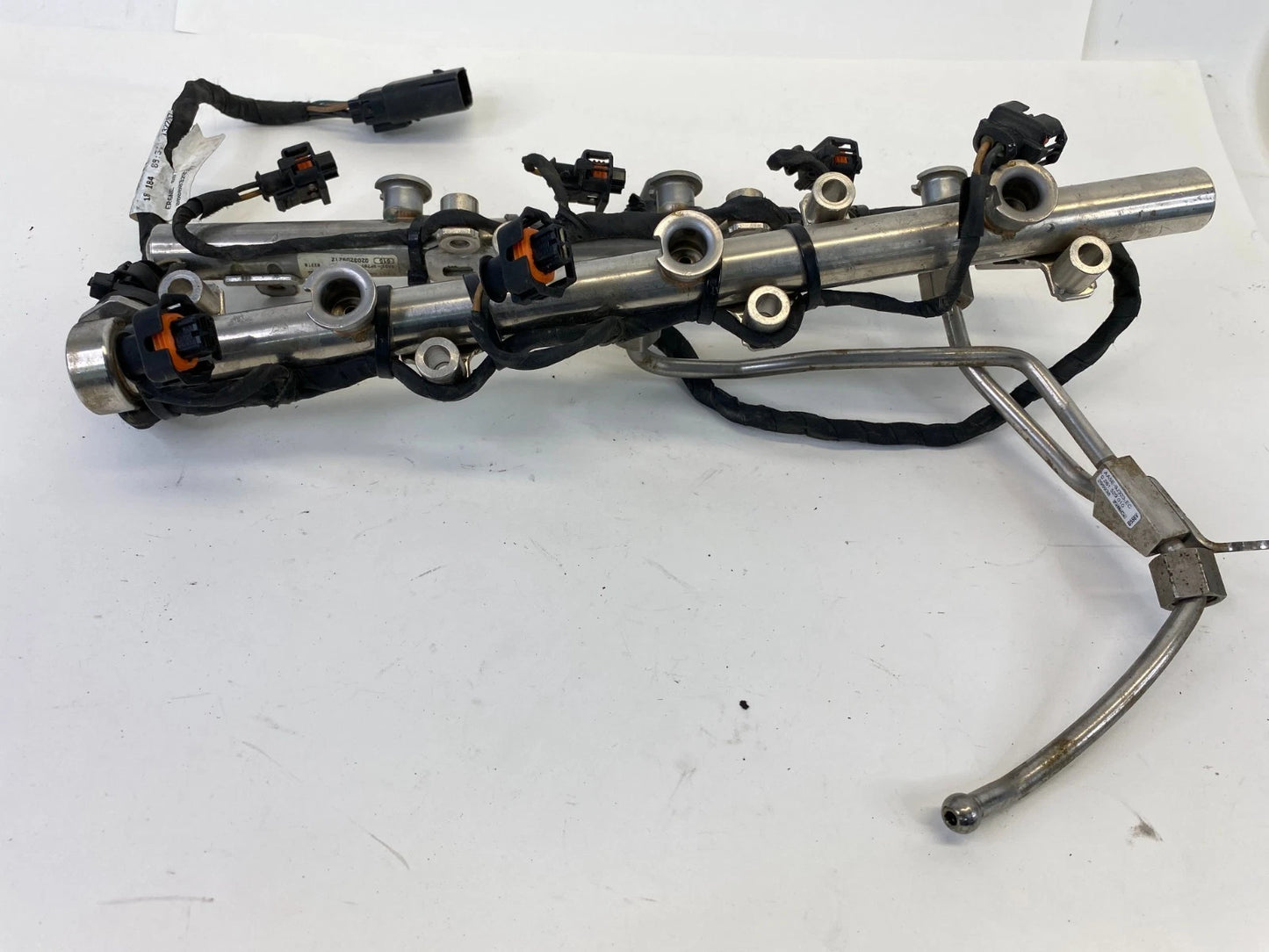 2016-2019 FORD EXPLORER POLICE INTERCEPTOR FUEL INJECTION RAIL W/INJECTORS OEM