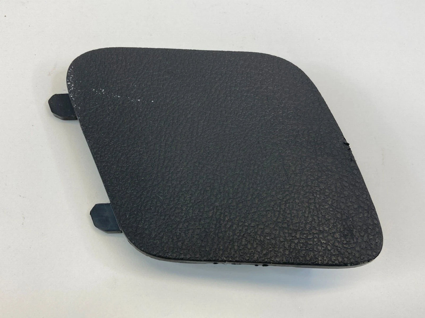 2012-2018 FORD FOCUS RIGHT PASSENGER SIDE CENTER CONSOLE LID COVER CAP A046B96