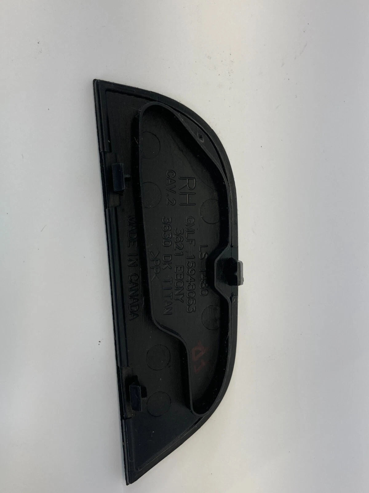 09-12 CHEVROLET TRAVERSE FRONT RIGHT DOOR ARMREST TRIM COVER CAP 15948053 OEM