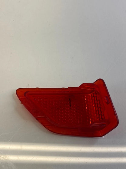 12-18 FORD FOCUS FRONT RIGHT DOOR LIGHT LAMP REFLECTOR BEZEL TRIM BM51-A24018