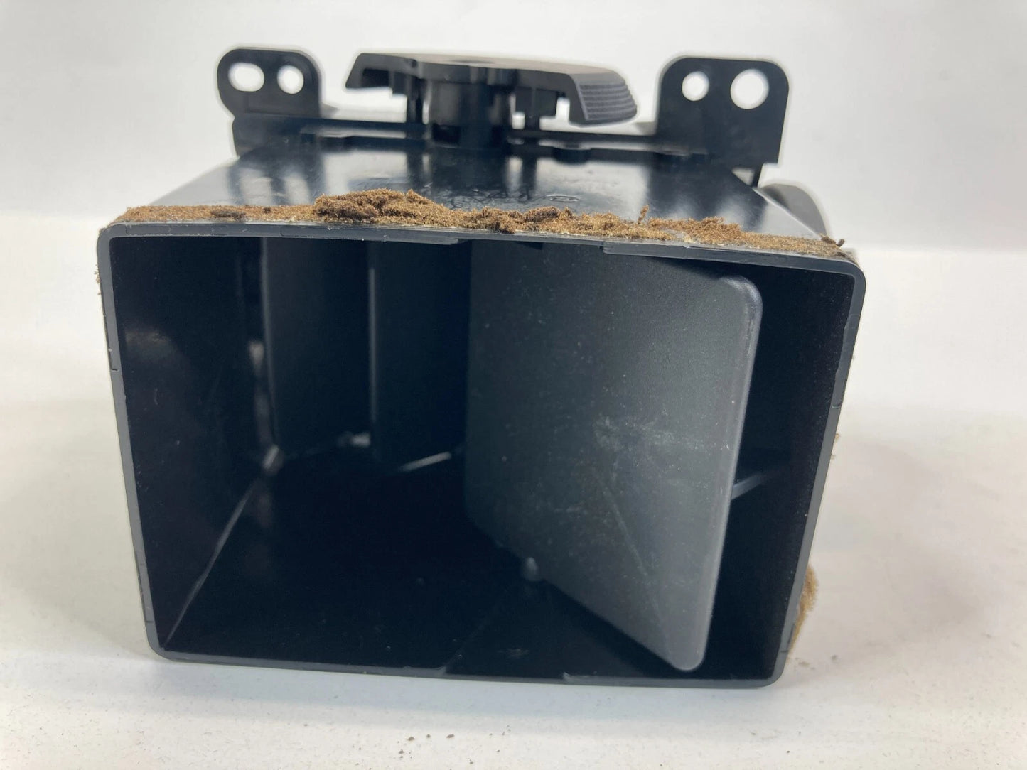 2006-2008 MITSUBISHI ENDEAVOR DASH CENTER LEFT SIDE AC AIR VENT GRILL OUTLET OEM
