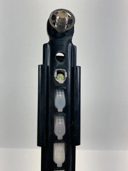 2002-2006 TOYOTA CAMRY SEDAN 4-DR FRONT LEFT SEAT BELT HEIGHT ADJUSTER ASSEMBLY