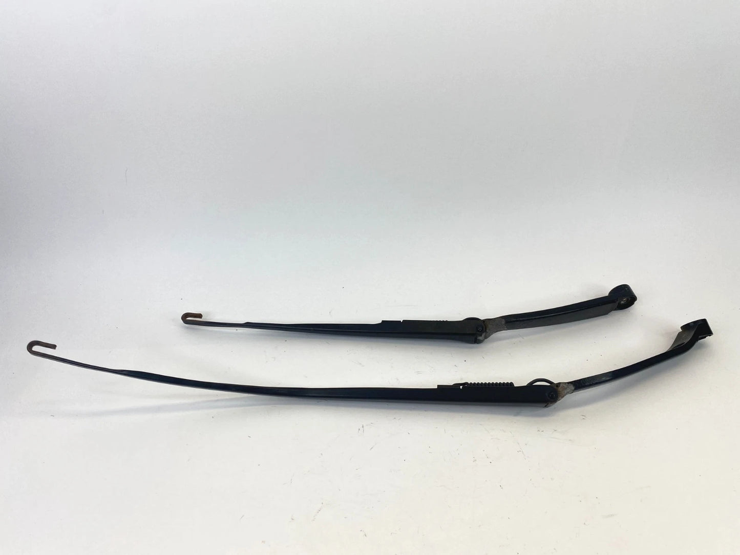2007 2008 INFINITI G35 08-13 G37 FRONT RIGHT & LEFT WINDSHIELD WIPER ARM SET OEM